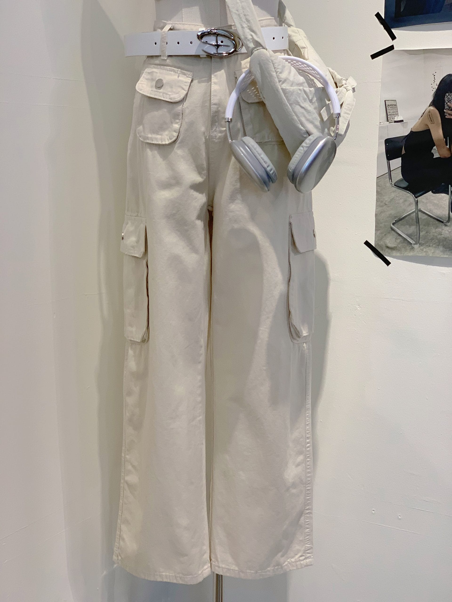 Alternative view of 700636 沙色多口袋牛仔长裤