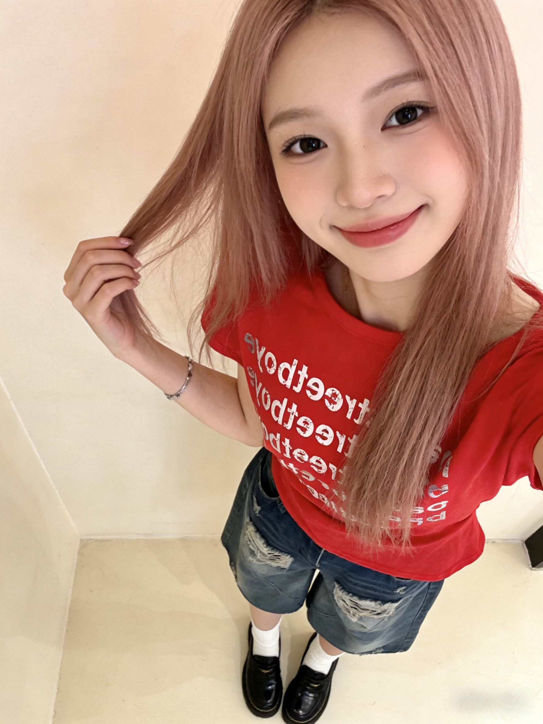 112329 2383black字母短袖