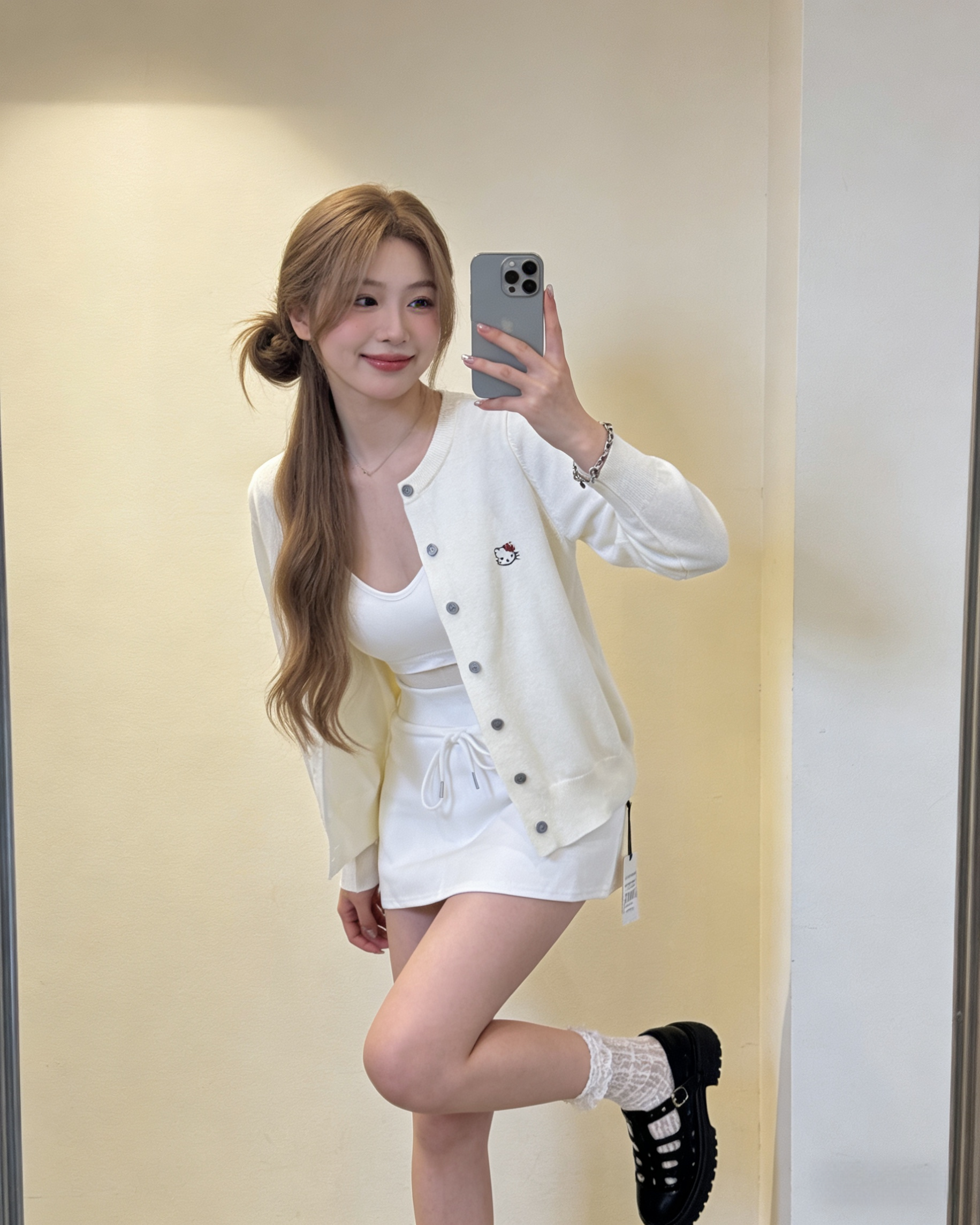 Alternative view of 300943 8086 hellokt 外套