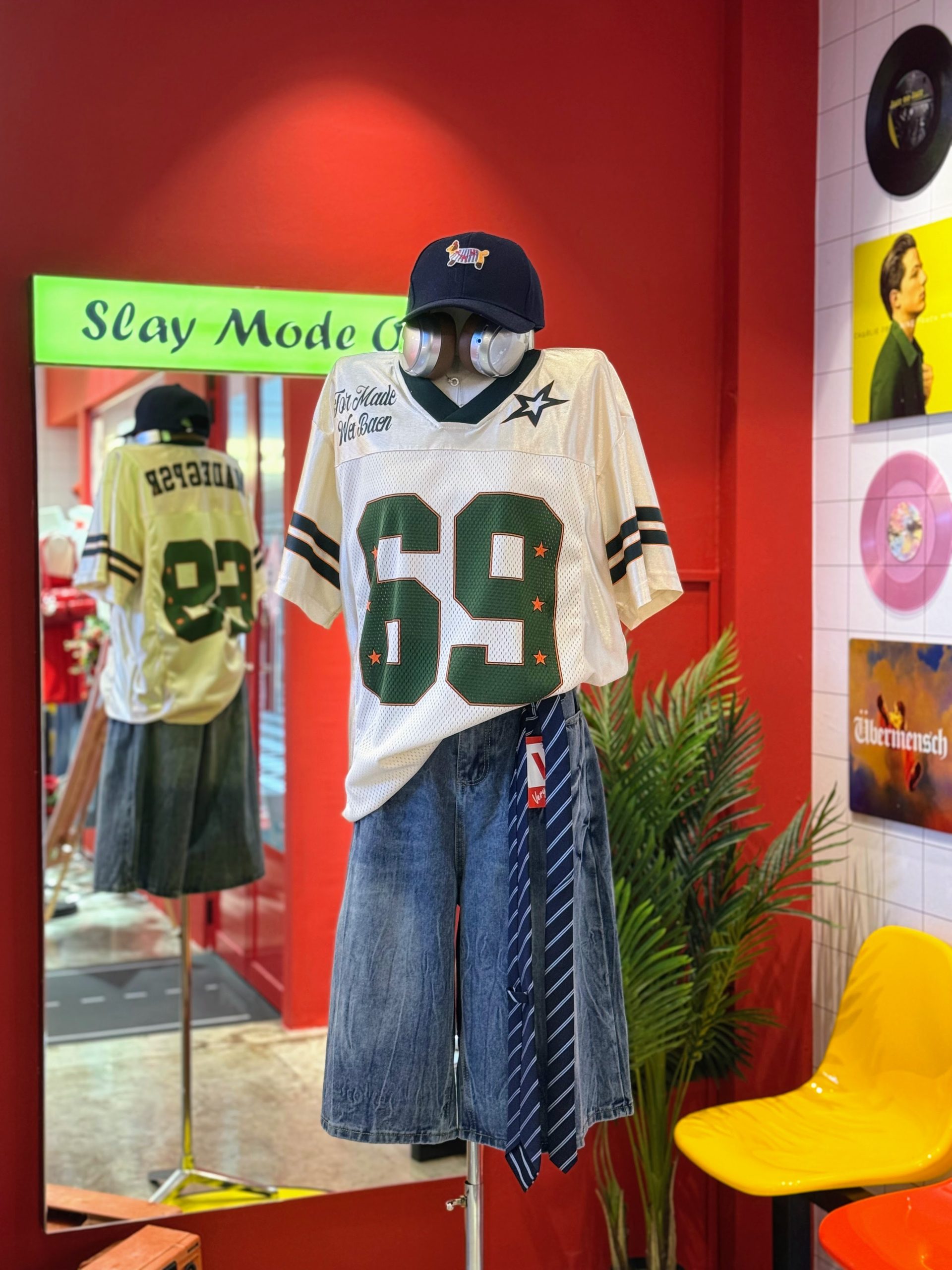 Alternative view of 112844 69 绿色球衣