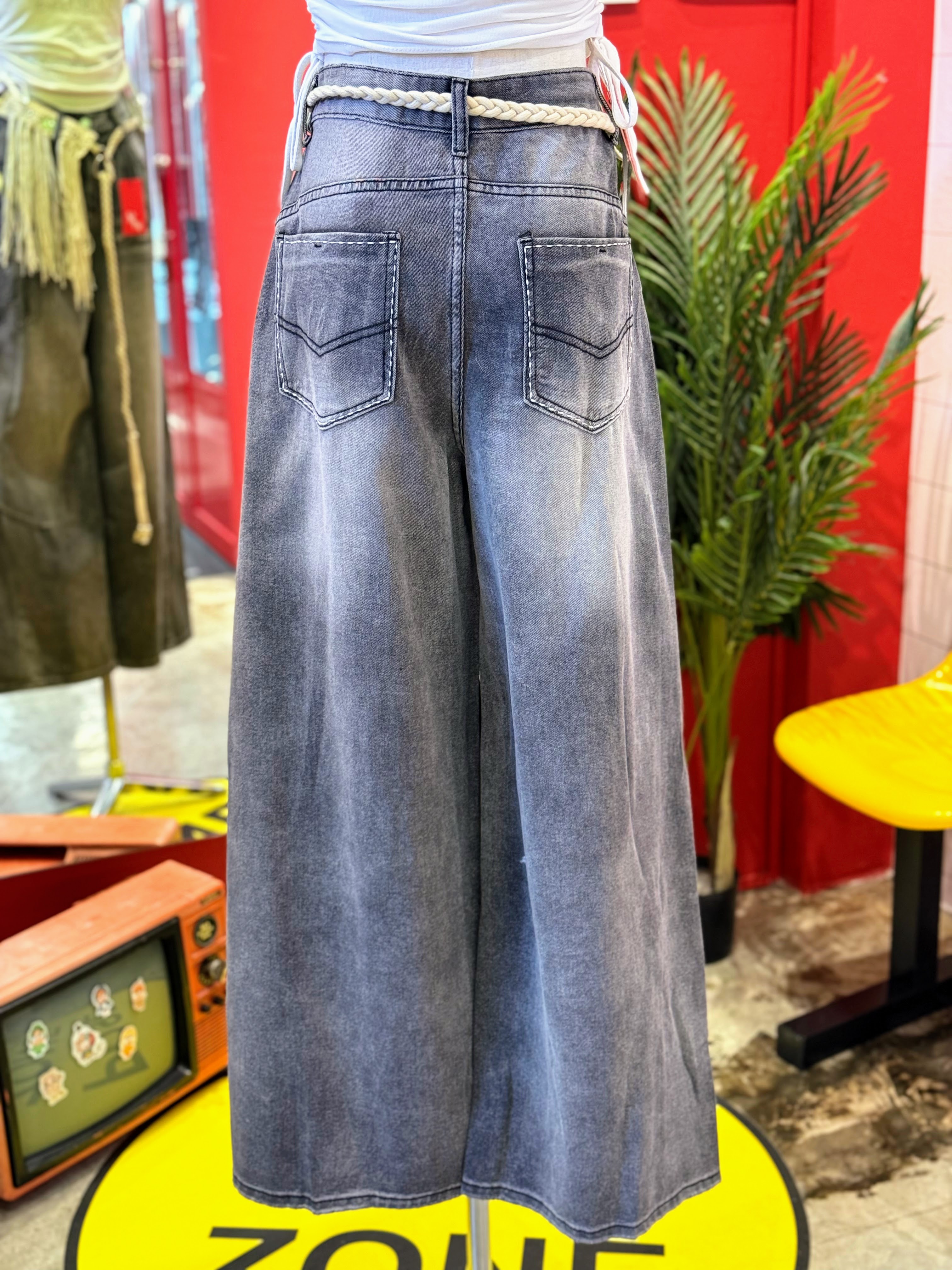 Alternative view of 501732 0993 灰色牛仔长裤