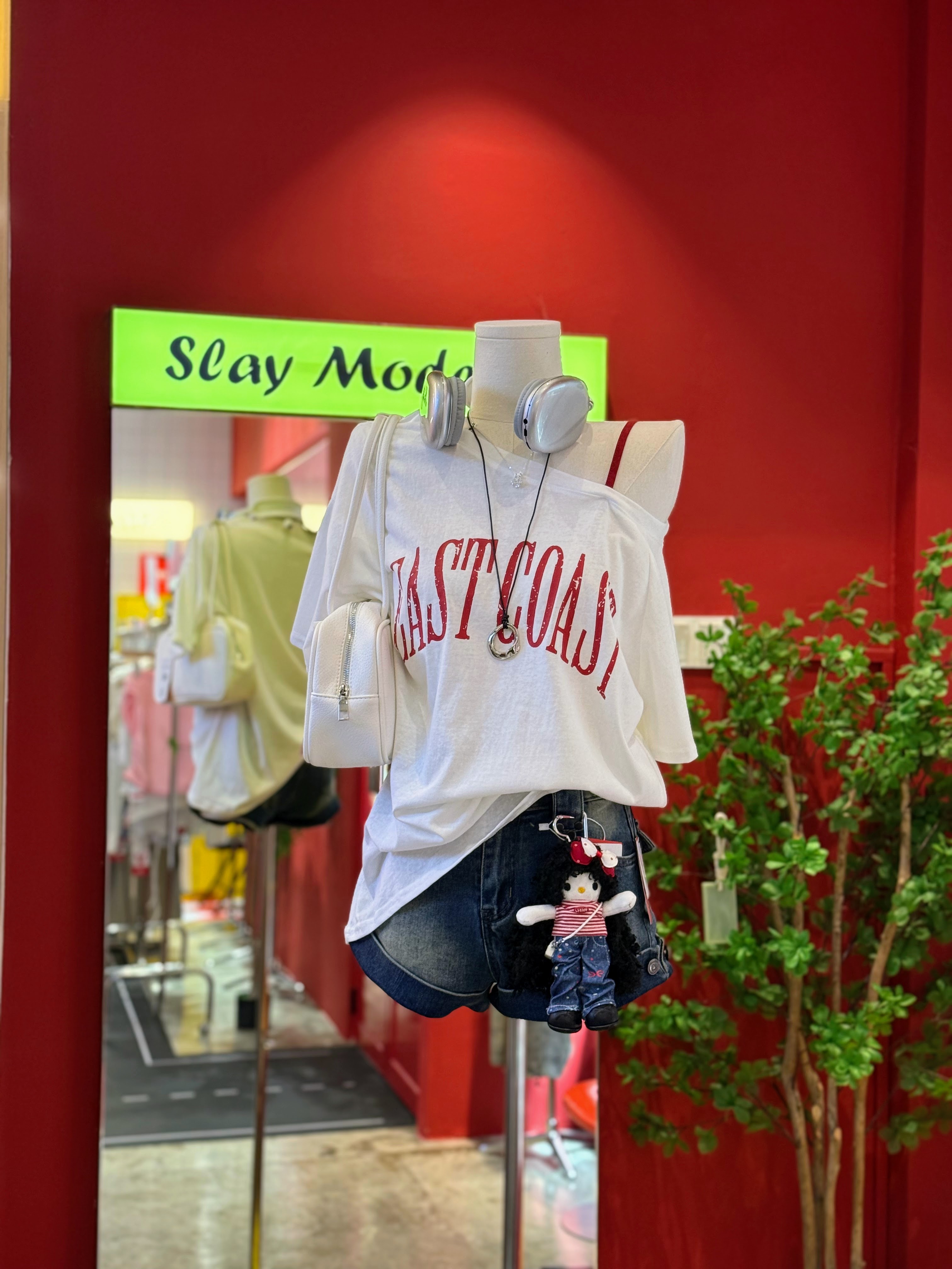 Alternative view of 114277 8793斜肩大版TEE